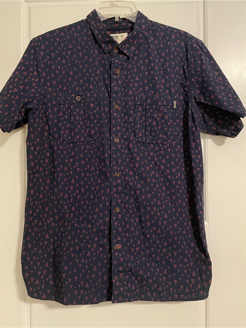 Reef Navy Short-Sleeve Button-Up with Red Triangle Print